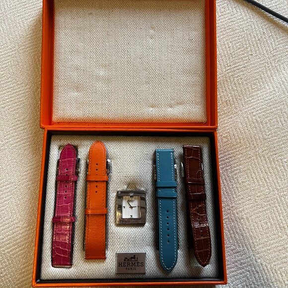 HERMES Belt Watch Set with 4 Colored Bands - Picture 2 of 6